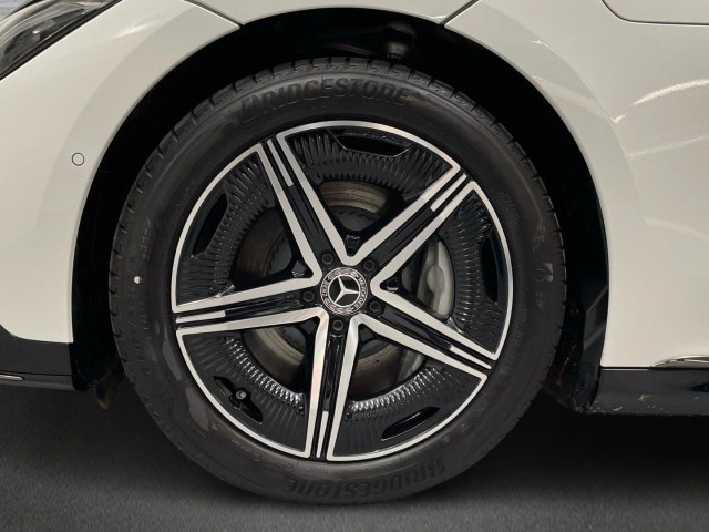 Mercedes-Benz EQE Berlina 350 en Barcelona