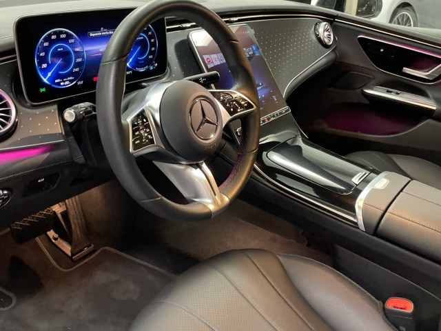 Mercedes-Benz EQE Berlina 350 en Barcelona