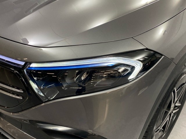 Mercedes-Benz EQA 300 en Barcelona