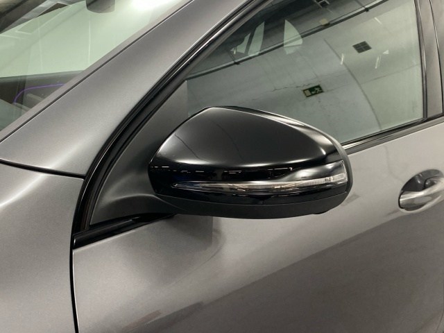 Mercedes-Benz EQA 300 en Barcelona