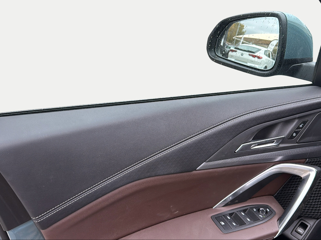 BMW X2 sDrive18d color Verde. Año 2025. 110KW(150CV). Diésel. En concesionario Ilbira Motor | Granada de Granada