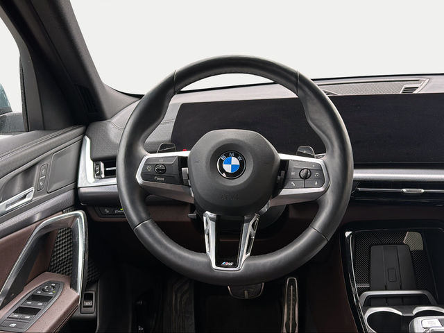 BMW X2 sDrive18d color Verde. Año 2025. 110KW(150CV). Diésel. En concesionario Ilbira Motor | Granada de Granada