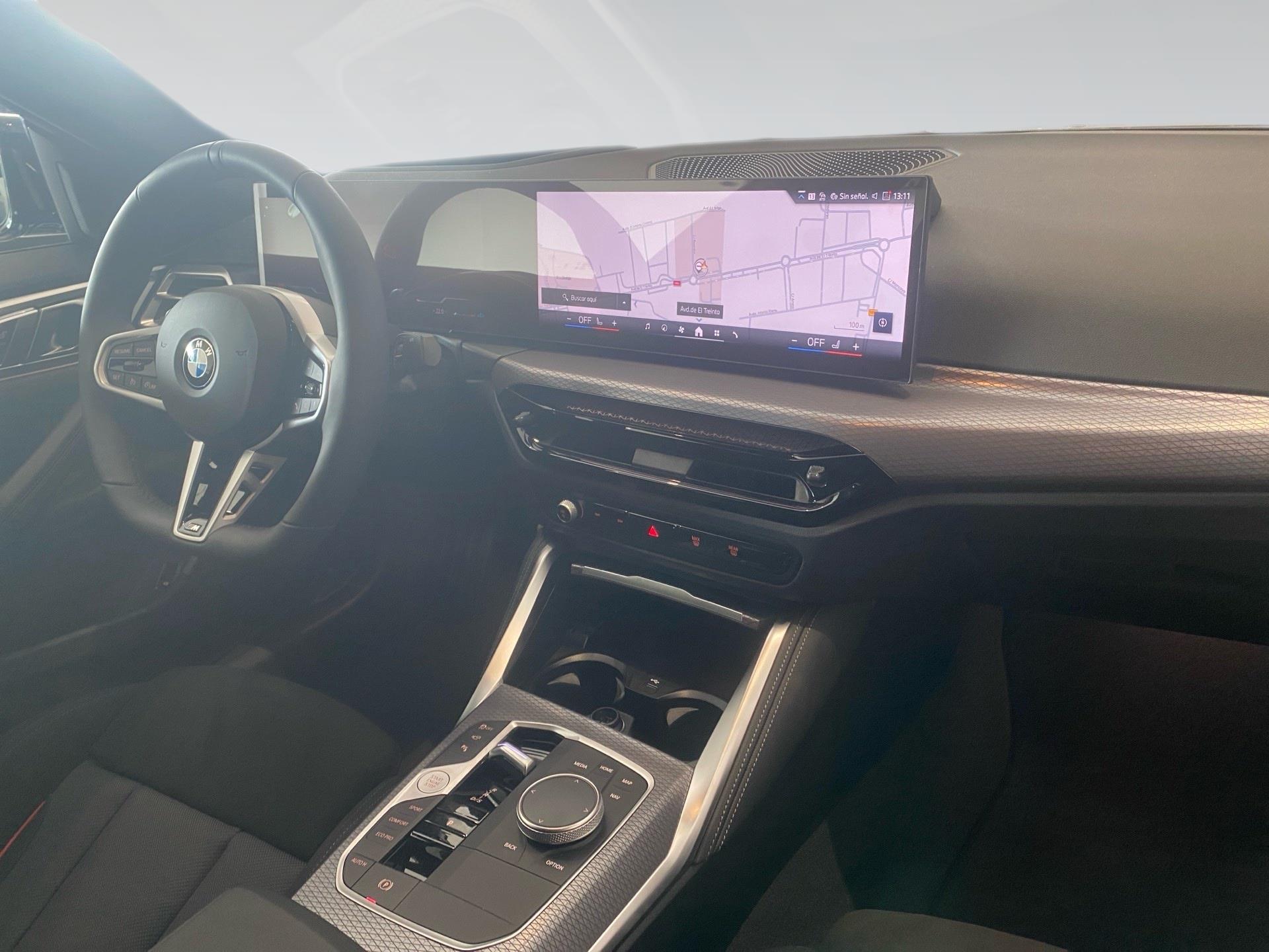 BMW Serie 4 420d Gran Coupe color Negro. Año 2025. 140KW(190CV). Diésel. En concesionario Automotor Costa, S.L.U. de Almería