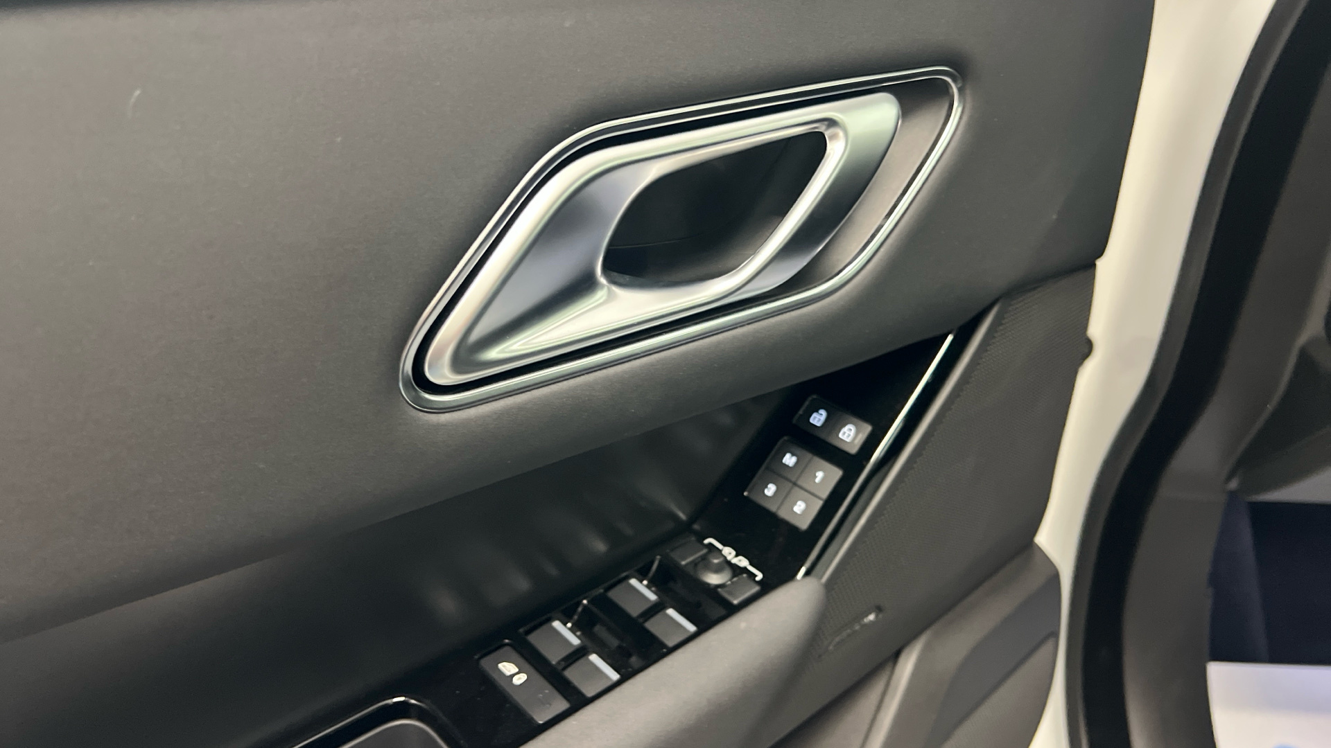 Land Rover Range Rover Velar 2.0 I4 MHEV en Barcelona