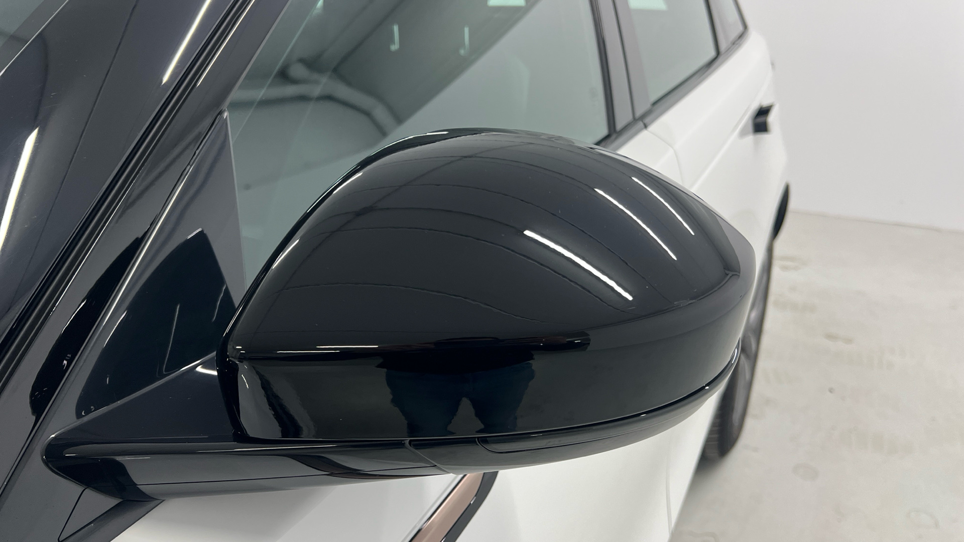 Land Rover Range Rover Velar 2.0 I4 MHEV en Barcelona