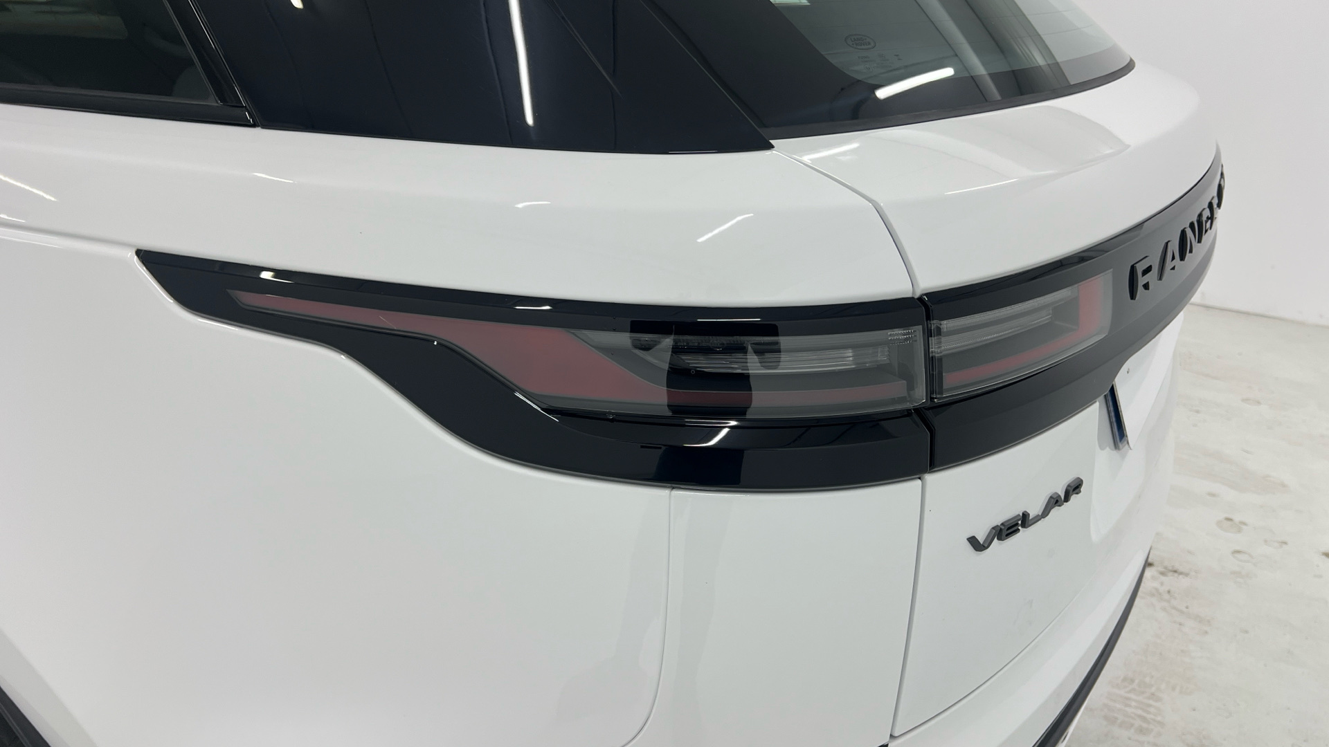 Land Rover Range Rover Velar 2.0 I4 MHEV en Barcelona