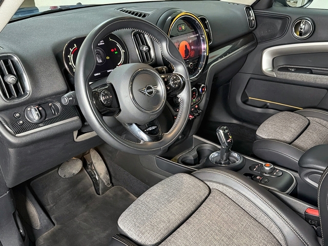 fotoG 14 del MINI MINI Countryman Cooper D 110 kW (150 CV) 150cv Diésel del 2021 en Asturias