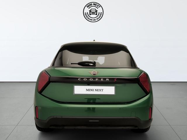 fotoG 4 del MINI MINI Cooper 5 Puertas S 150 kW (204 CV) 204cv Gasolina del 2025 en Málaga