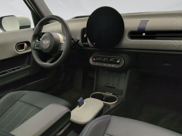 fotoG 7 del MINI MINI Cooper 5 Puertas S 150 kW (204 CV) 204cv Gasolina del 2025 en Málaga