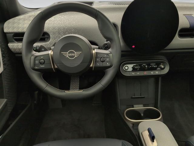 fotoG 10 del MINI MINI Cooper 5 Puertas S 150 kW (204 CV) 204cv Gasolina del 2025 en Málaga