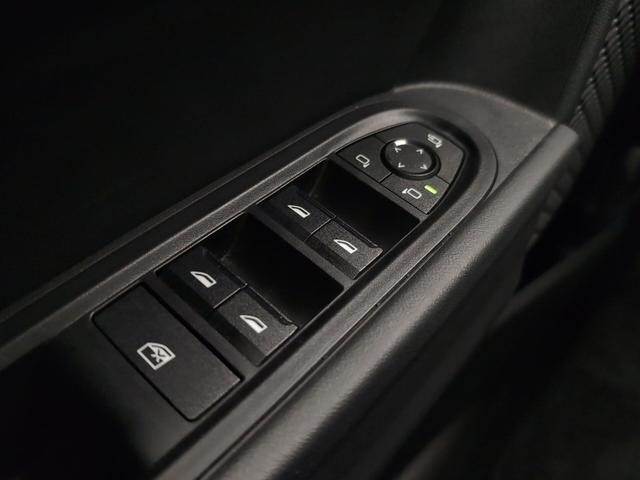 fotoG 13 del MINI MINI Cooper 5 Puertas S 150 kW (204 CV) 204cv Gasolina del 2025 en Málaga