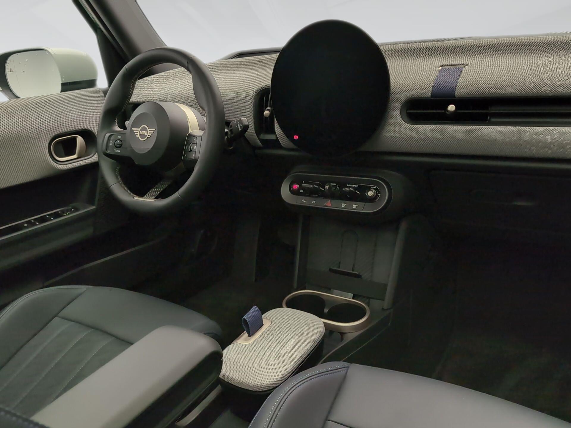 fotoG 7 del MINI MINI Cooper 5 Puertas S 150 kW (204 CV) 204cv Gasolina del 2025 en Málaga