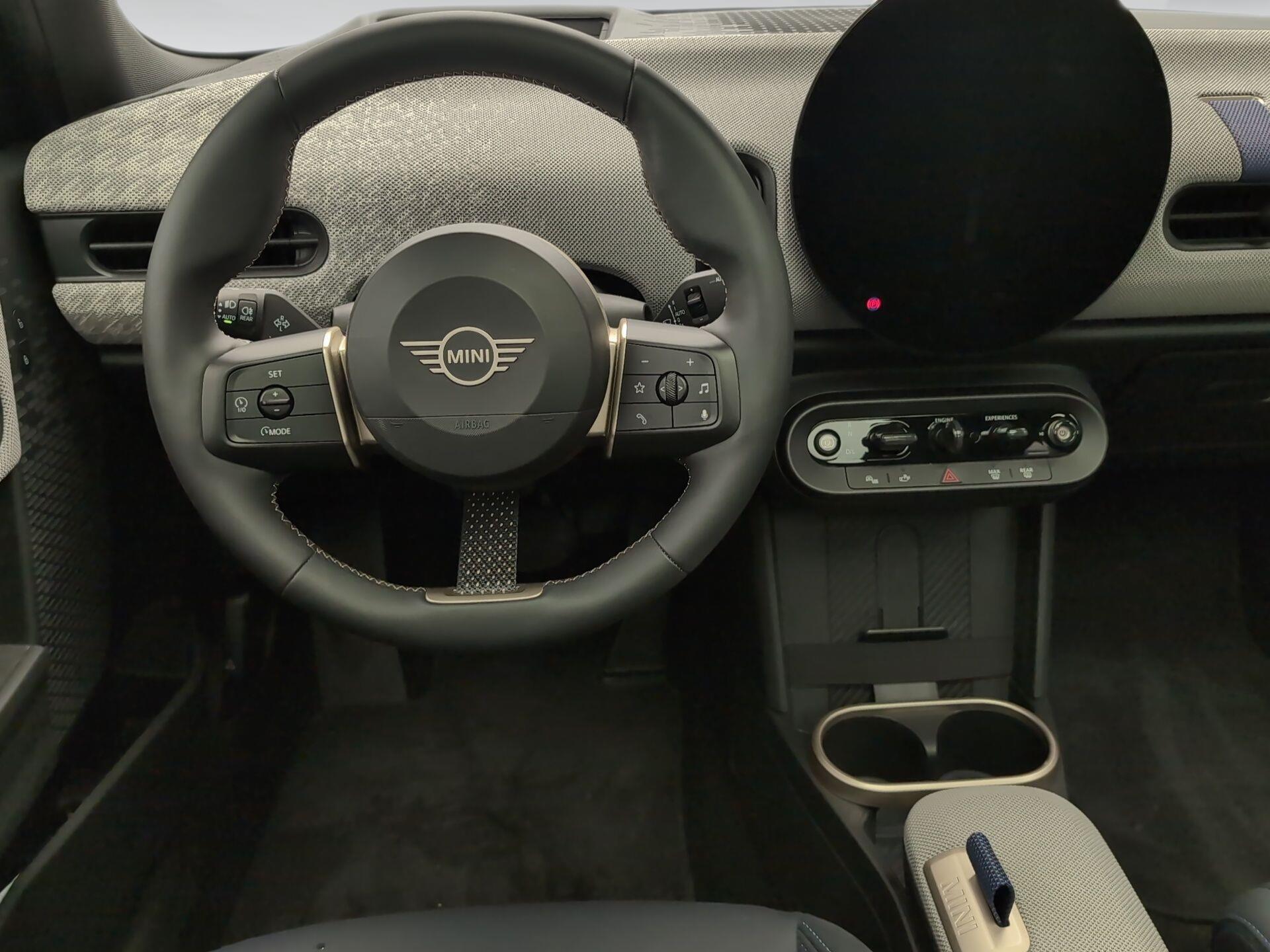 fotoG 10 del MINI MINI Cooper 5 Puertas S 150 kW (204 CV) 204cv Gasolina del 2025 en Málaga