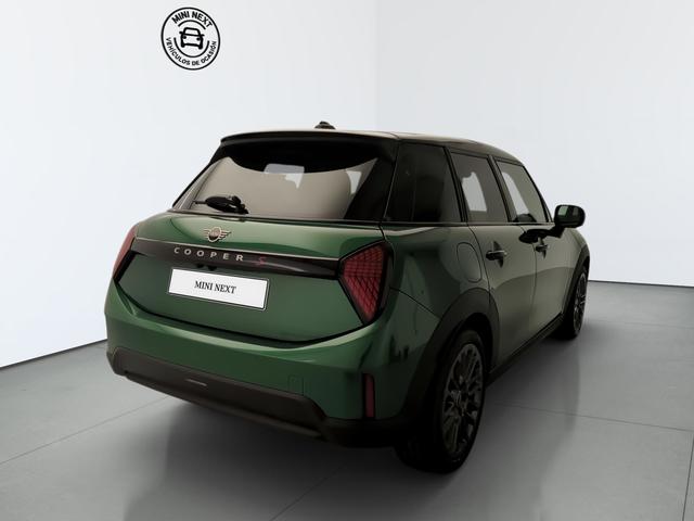 fotoG 3 del MINI MINI Cooper 5 Puertas S 150 kW (204 CV) 204cv Gasolina del 2025 en Málaga