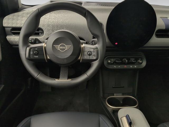 fotoG 10 del MINI MINI Cooper 5 Puertas S 150 kW (204 CV) 204cv Gasolina del 2025 en Málaga