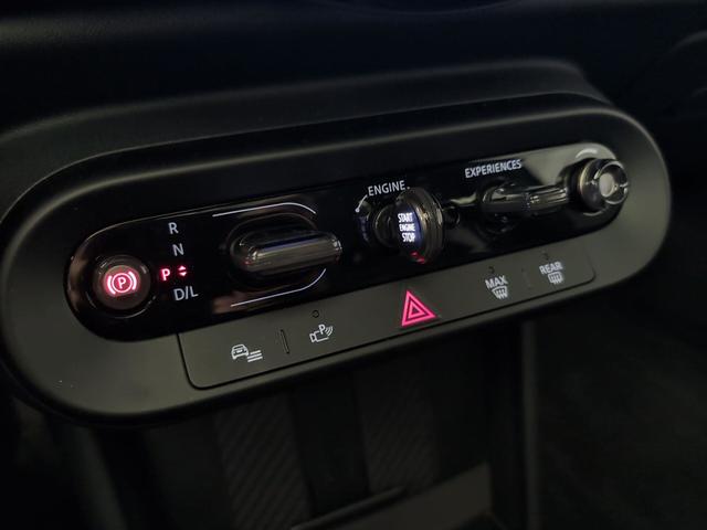 fotoG 12 del MINI MINI Cooper 5 Puertas S 150 kW (204 CV) 204cv Gasolina del 2025 en Málaga