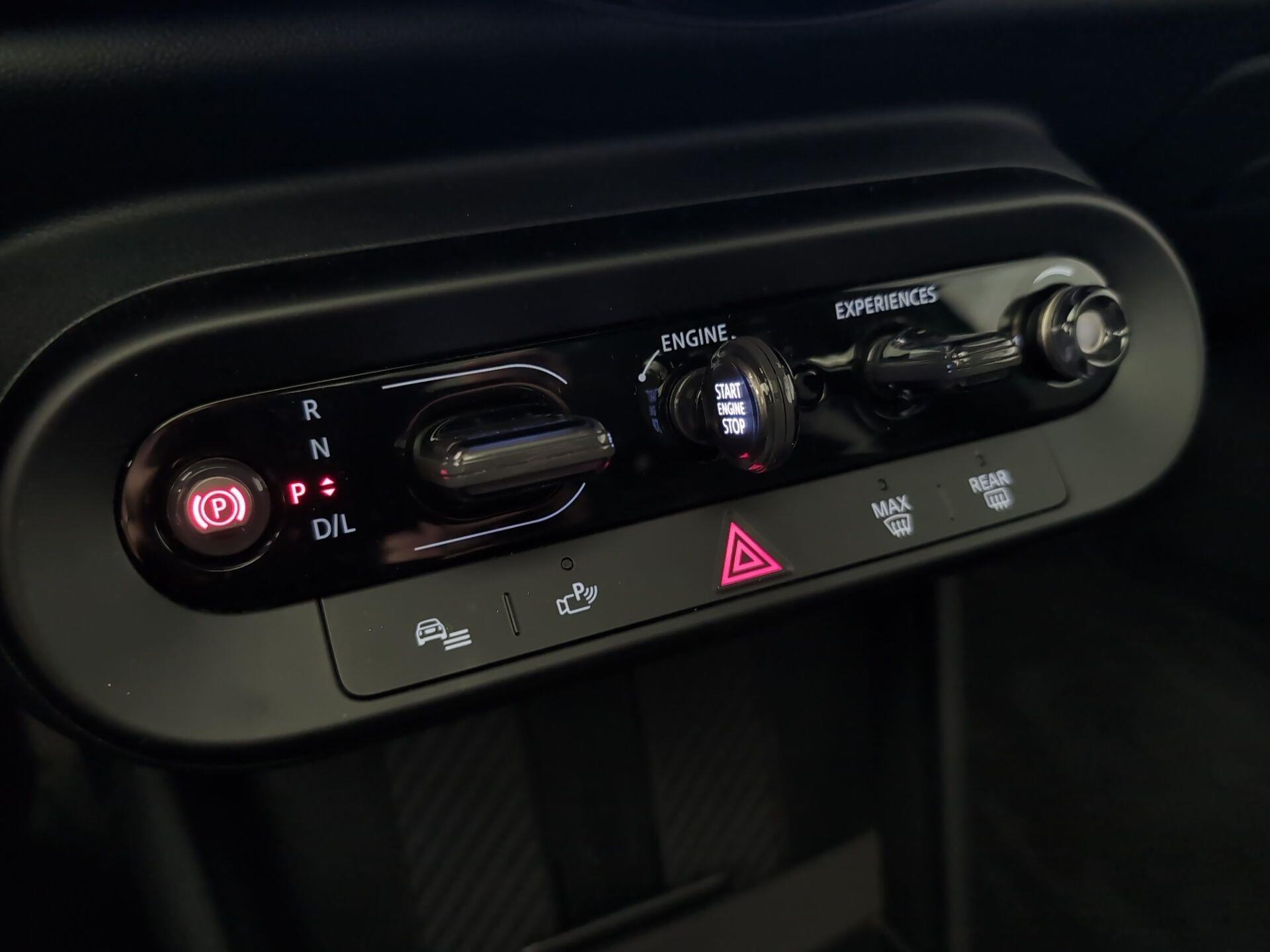 fotoG 12 del MINI MINI Cooper 5 Puertas S 150 kW (204 CV) 204cv Gasolina del 2025 en Málaga