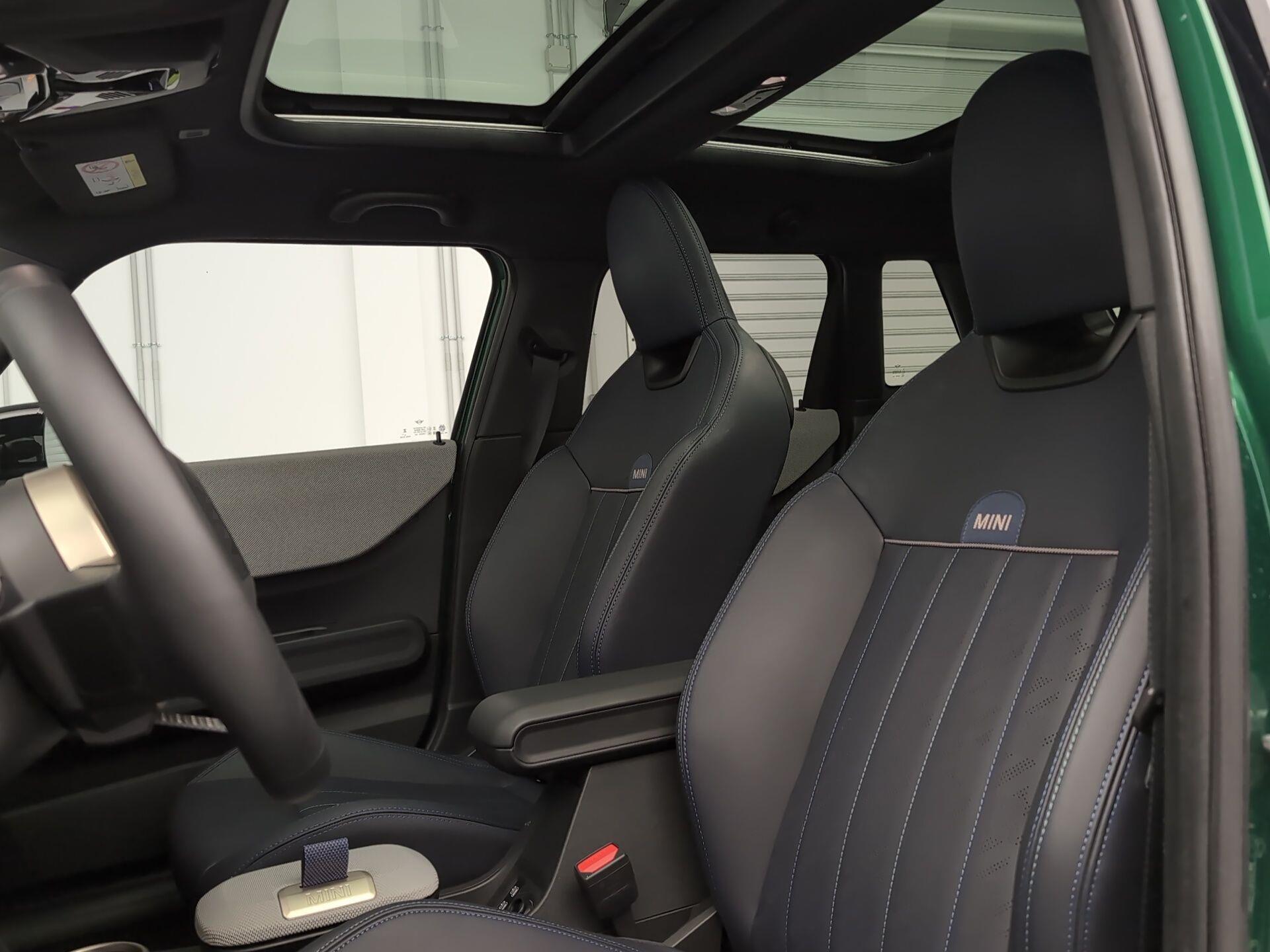 fotoG 17 del MINI MINI Cooper 5 Puertas S 150 kW (204 CV) 204cv Gasolina del 2025 en Málaga