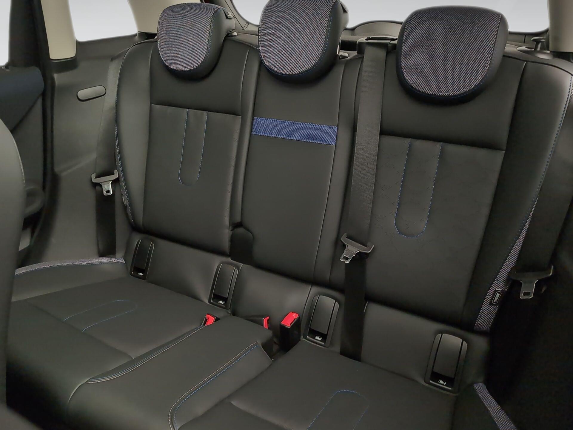 fotoG 8 del MINI MINI Cooper 5 Puertas S 150 kW (204 CV) 204cv Gasolina del 2025 en Málaga