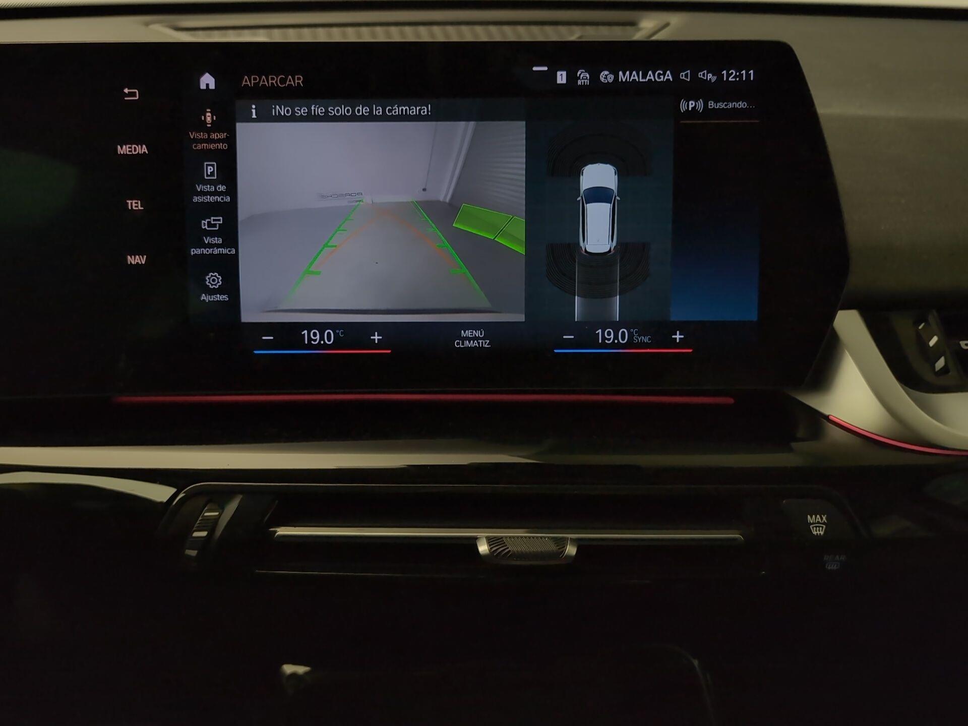 BMW X1 sDrive18d color Blanco. Año 2022. 110KW(150CV). Diésel. En concesionario Automotor Premium Fuengirola - Málaga de Málaga