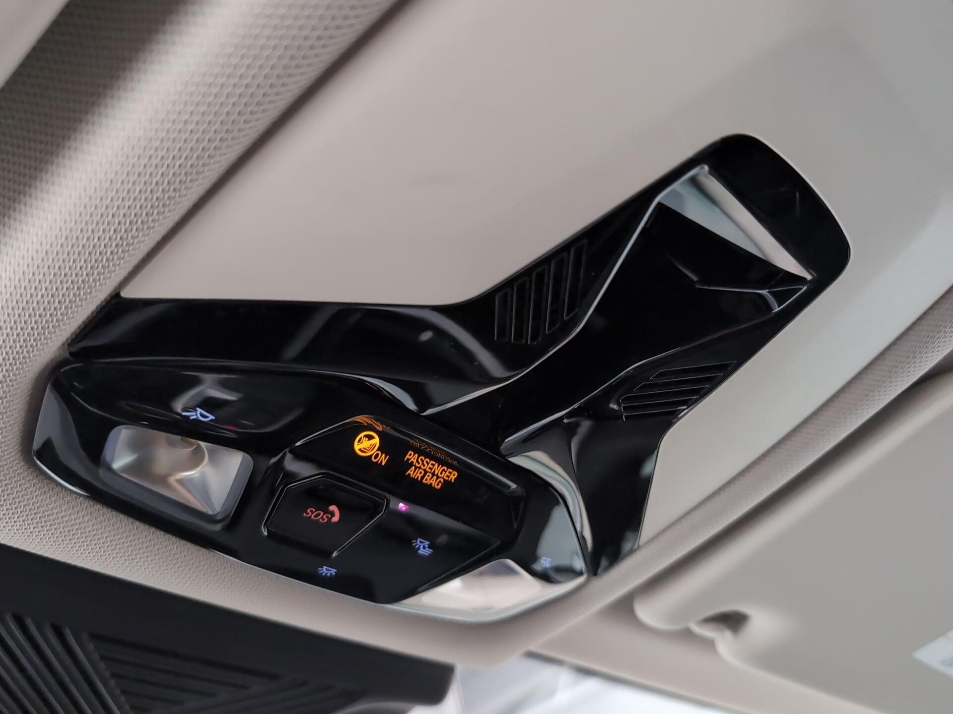 BMW X1 sDrive18d color Blanco. Año 2022. 110KW(150CV). Diésel. En concesionario Automotor Premium Fuengirola - Málaga de Málaga