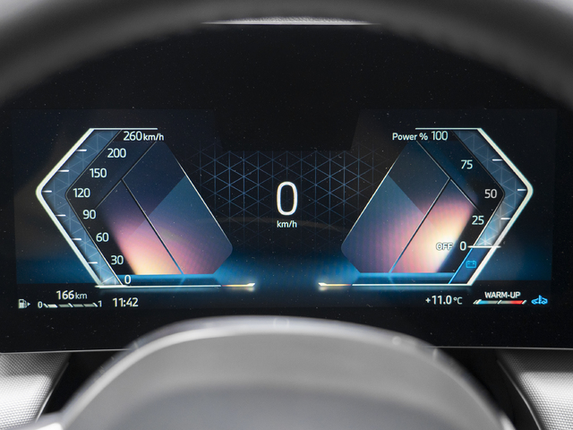 BMW X2 sDrive20d color Blanco. Año 2024. 120KW(163CV). Diésel. En concesionario Caetano Cuzco, Salvatierra de Madrid