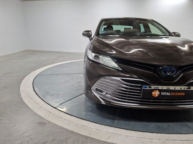 Toyota Camry 2.5 220H Advance 160 kW (218 CV)