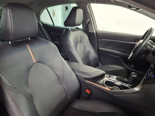 Toyota Camry 2.5 220H Advance 160 kW (218 CV)