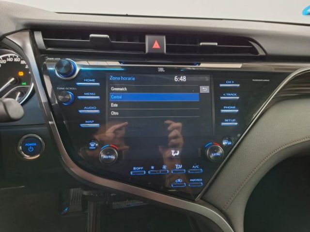 Toyota Camry 2.5 220H Advance 160 kW (218 CV)