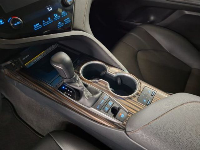 Toyota Camry 2.5 220H Advance 160 kW (218 CV)