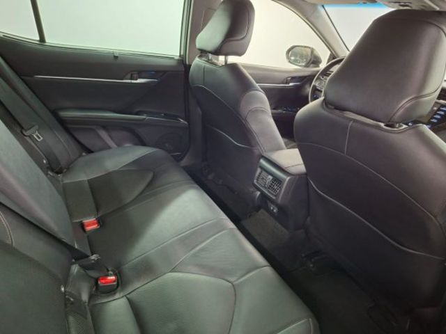 Toyota Camry 2.5 220H Advance 160 kW (218 CV)