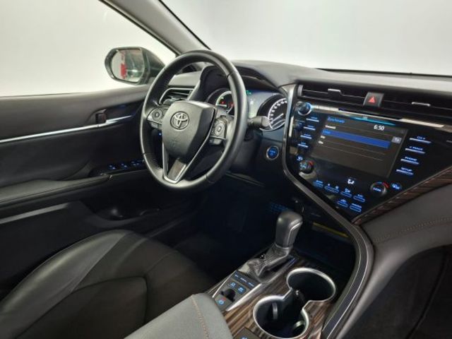 Toyota Camry 2.5 220H Advance 160 kW (218 CV)