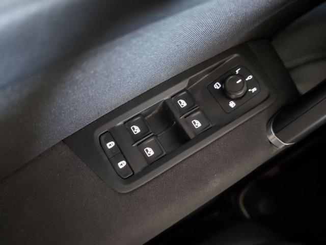 Volkswagen Touran Advance 2.0 TDI 90 kW (122 CV)