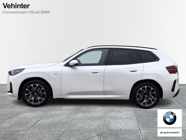 BMW X3 xDrive30e color Blanco. Año 2025. 220KW(299CV). Híbrido Electro/Gasolina. En concesionario Vehinter Getafe de Madrid