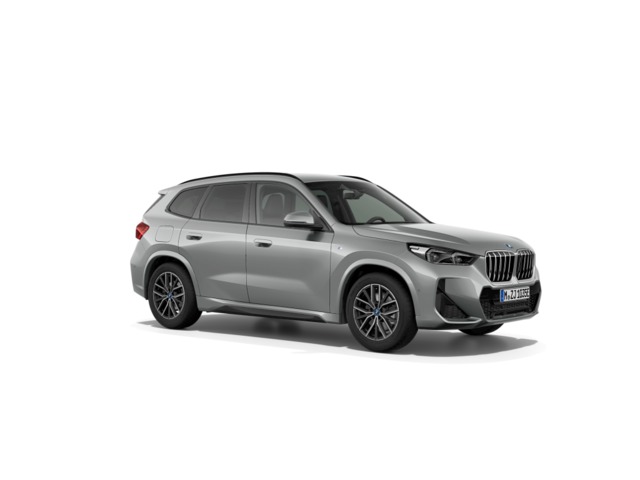BMW X1 xDrive25e color Gris Plata. Año 2025. 180KW(245CV). Híbrido Electro/Gasolina. En concesionario Caetano Cuzco, Salvatierra de Madrid