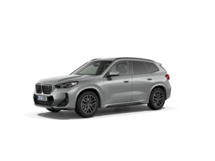 Fotos de BMW X1 xDrive25e color Gris Plata. Año 2025. 180KW(245CV). Híbrido Electro/Gasolina. En concesionario Caetano Cuzco, Alcalá de Madrid