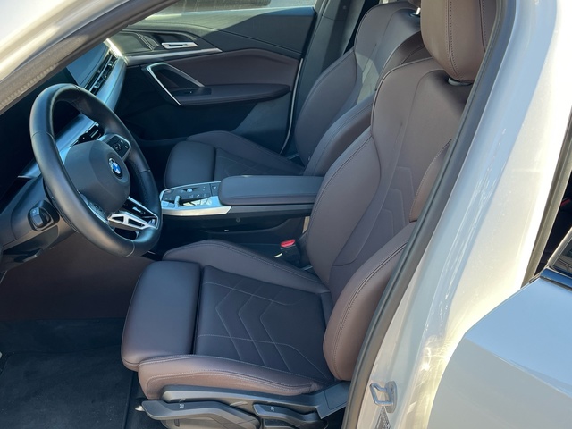 BMW X1 sDrive18d color Blanco. Año 2025. 110KW(150CV). Diésel. En concesionario CARTAGENA PREMIUM S.L. de Murcia