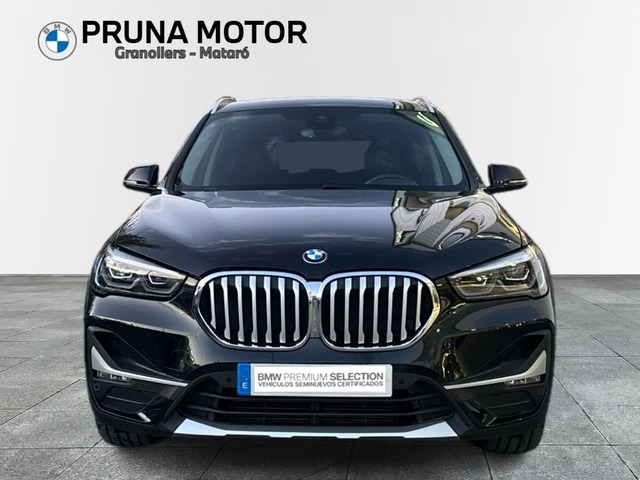 BMW X1 sDrive18d color Negro. Año 2022. 110KW(150CV). Diésel. En concesionario Pruna Motor, S.L de Barcelona