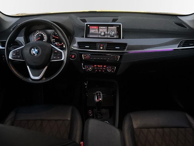 BMW X1 sDrive18d color Negro. Año 2022. 110KW(150CV). Diésel. En concesionario Pruna Motor, S.L de Barcelona