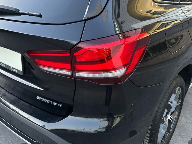 BMW X1 sDrive18d color Negro. Año 2022. 110KW(150CV). Diésel. En concesionario Pruna Motor, S.L de Barcelona