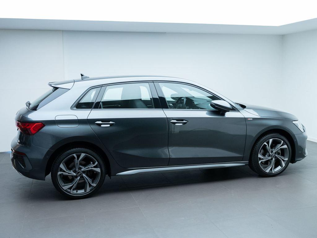 S line 40 150 kW (204 CV) S tronic