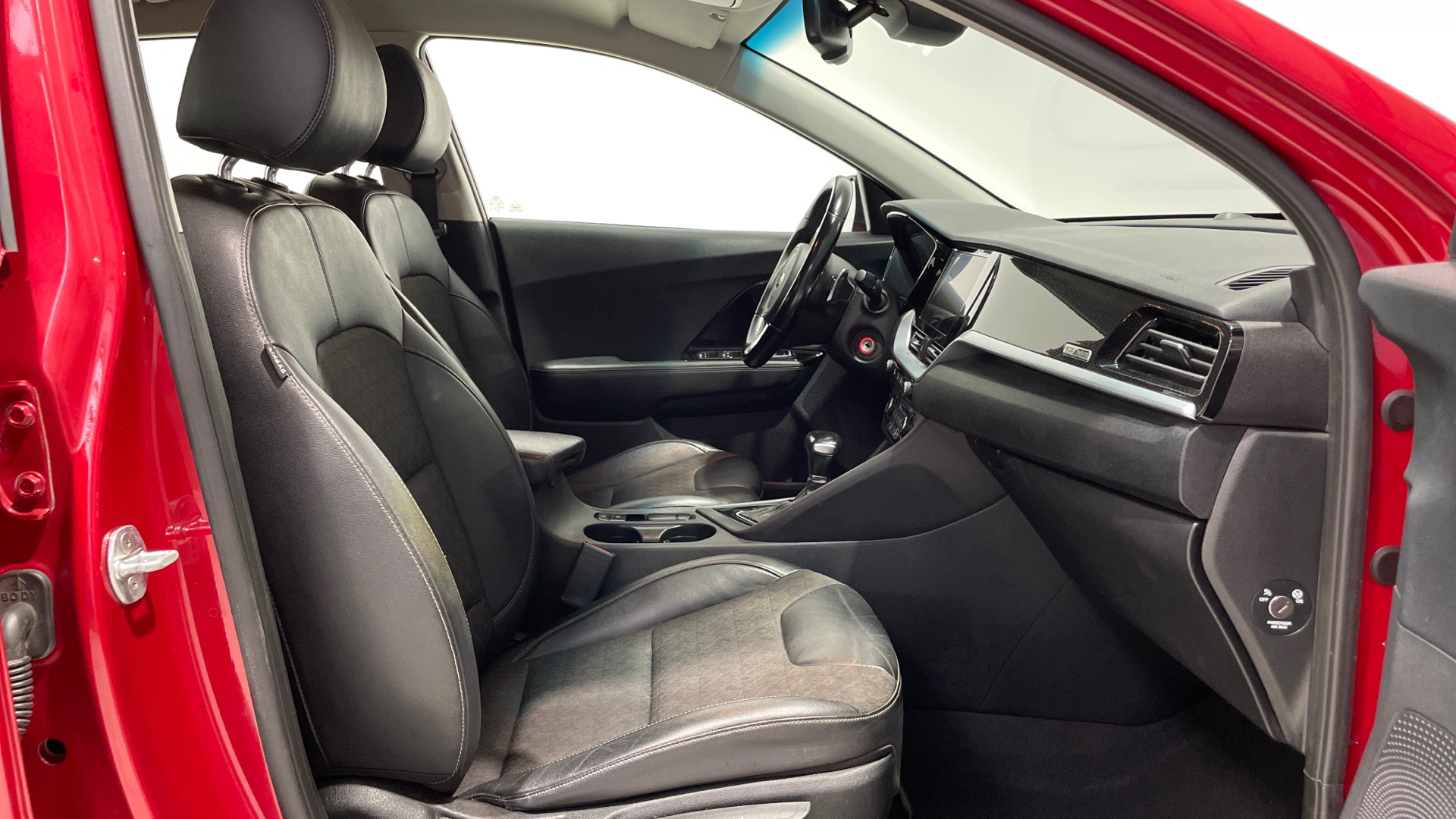 Kia Niro 1.6 GDi HEV Híbrido en Barcelona