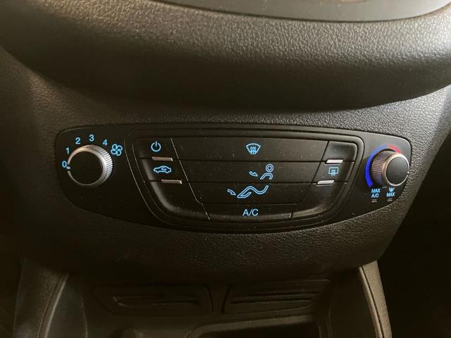 Ford Transit Courier Furgon 1.5 TDCI Ambiente 56 kW (75 CV)