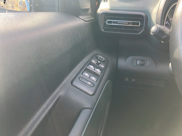 Citroen Berlingo BlueHDi 100 S&S Talla M Shine 75 kW (102 CV)