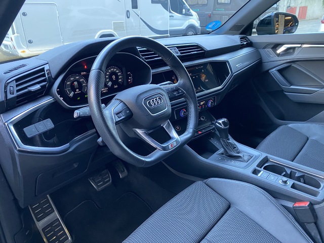 Audi Q3 TFSIe Black line 45 TFSI e 180 kW (245 CV) S tronic