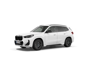 Fotos de BMW X1 sDrive18d color Blanco. Año 2022. 110KW(150CV). Diésel. En concesionario Enekuri Motor de Vizcaya