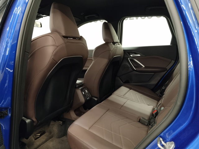 BMW X1 sDrive20d color Azul. Año 2025. 120KW(163CV). Diésel. En concesionario Autoberón de La Rioja