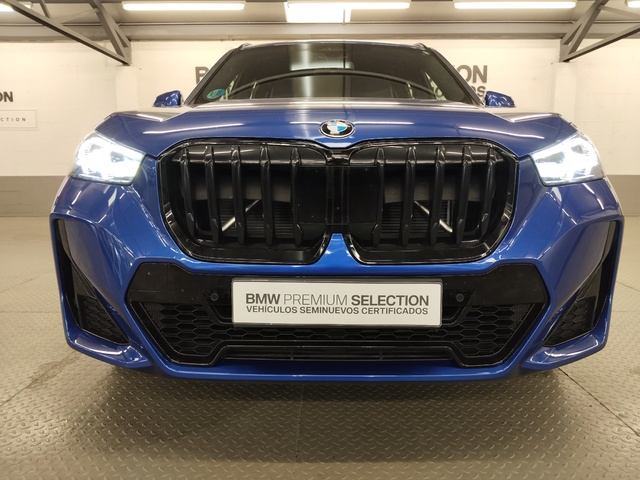 BMW X1 sDrive20d color Azul. Año 2025. 120KW(163CV). Diésel. En concesionario Autoberón de La Rioja