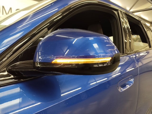 BMW X1 sDrive20d color Azul. Año 2025. 120KW(163CV). Diésel. En concesionario Autoberón de La Rioja