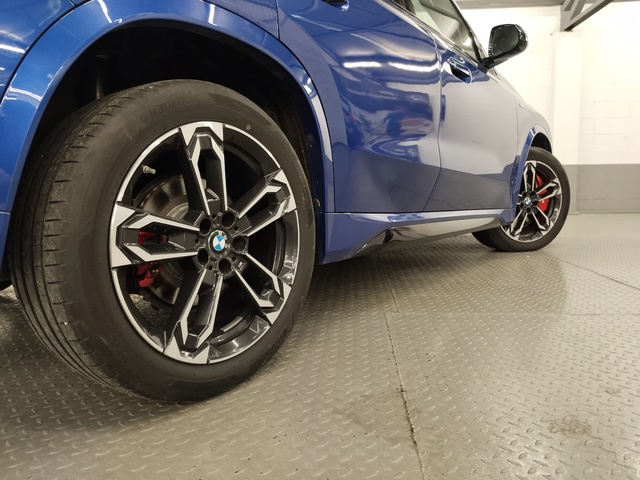 BMW X1 sDrive20d color Azul. Año 2025. 120KW(163CV). Diésel. En concesionario Autoberón de La Rioja